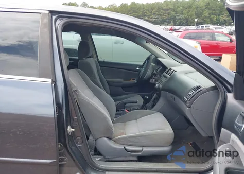 2004 Honda Accord 2.4 Lx from USA, damaged, VIN 1HGCM56304A077467